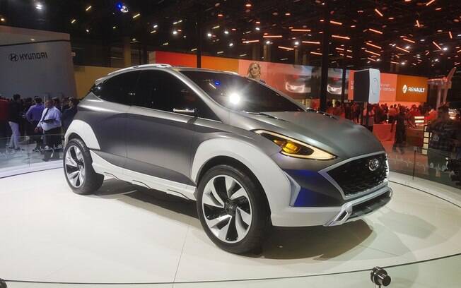 Hyundai Saga no Salão do Automóvel 2018. Protótipo tem linhas que estarão no novo compacto HB20