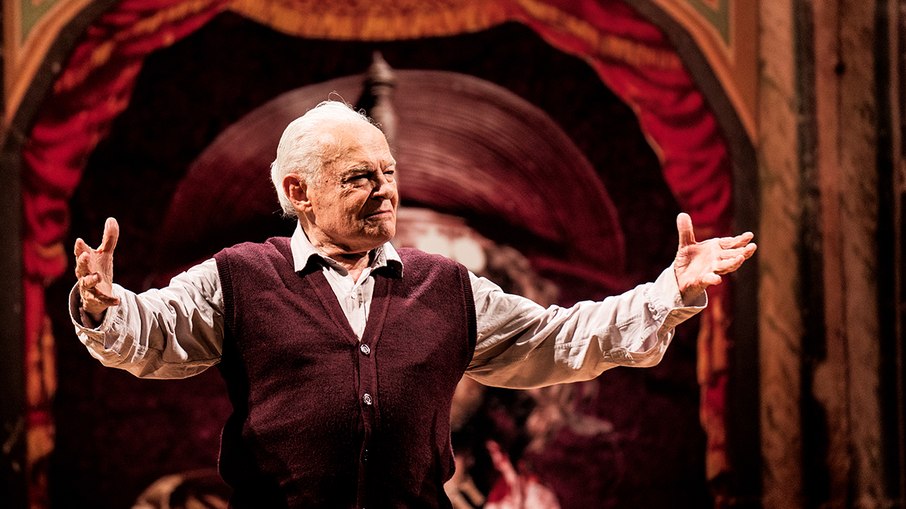 Othon Bastos em Não me Entrego, Não