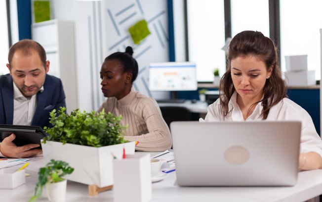 Empresas fortalecem marca empregadora para reter talentos