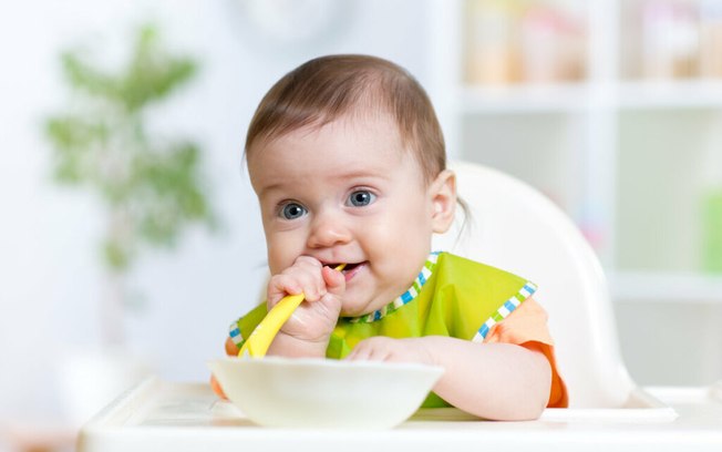 4 receitas de sopinhas para iniciar a introdução alimentar do bebê