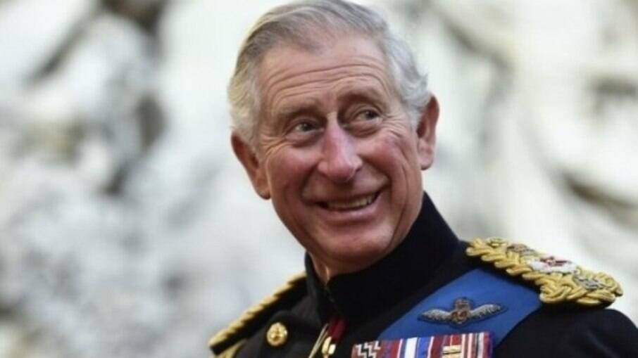 Príncipe Charles, de 73 anos