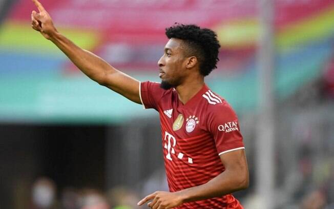 Bayern de Munique chega a acordo para renovar com Coman, que terá o terceiro maior salário do clube