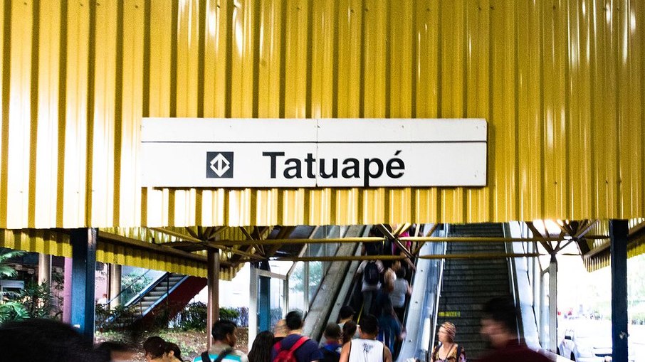 Homem esfaqueou passageiro na estação Tatuapé do Metrô, em São Paulo