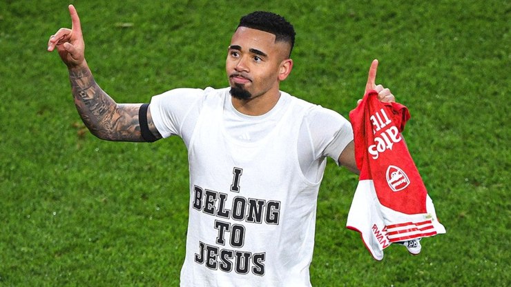 Recuperado, Gabriel Jesus volta a marcar após quase um ano