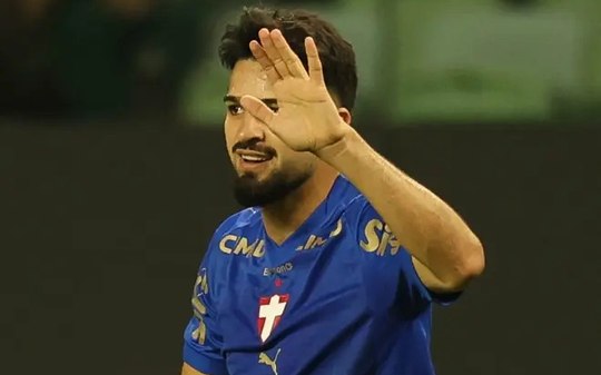 Palmeiras chega babando ao Derby após bater Bahia e colar no Flamengo 