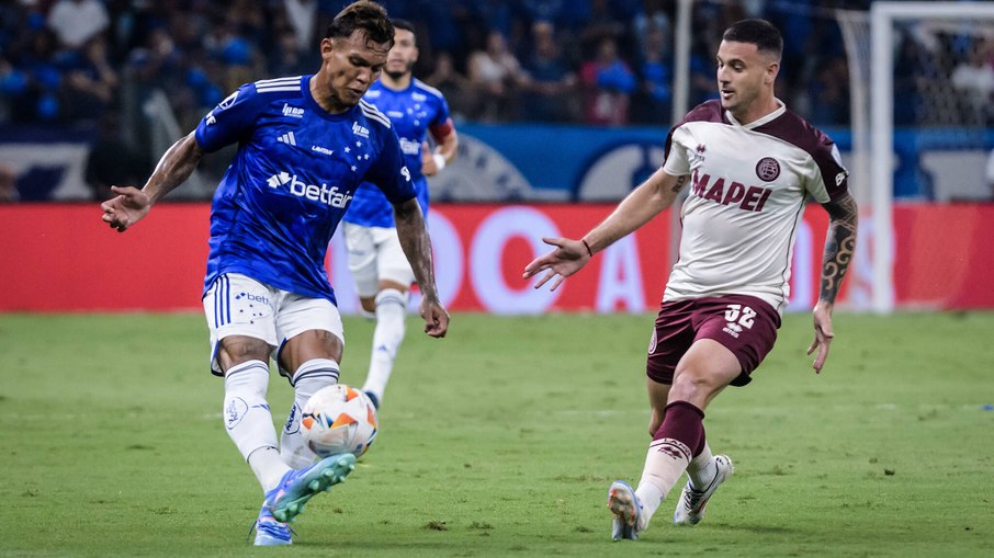 Cruzeiro encara o Lanús nesta quarta-feira, pela semi da Sul-Americana