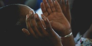 Via Sacra reúne 5 mil fiéis na madrugada em Aparecida (SP)