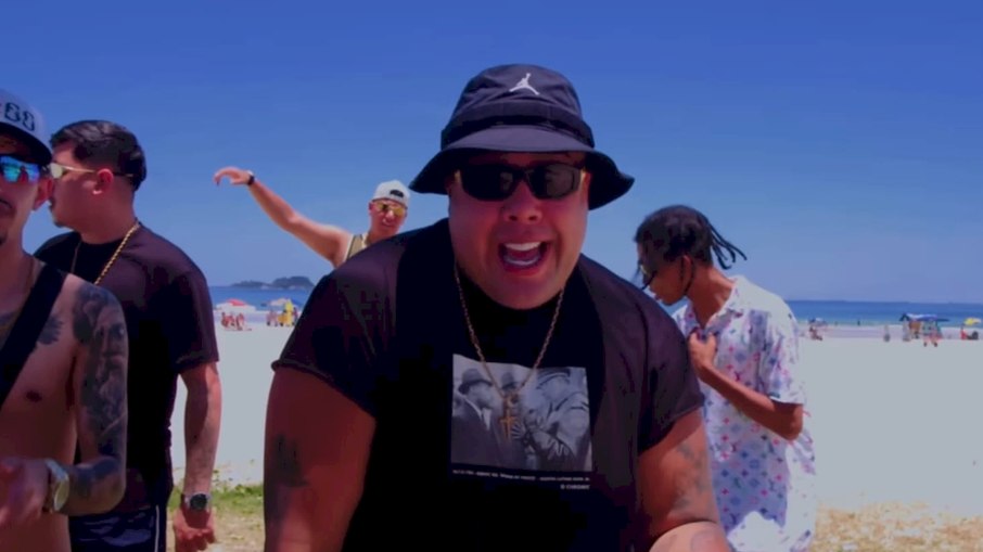 Zuza, L7nnon e Marcelo Falcão são presenças etapa do Mundial de Surfe Zuza, L7nnon e Marcelo Falcão são presenças etapa do Mundial de Surfe