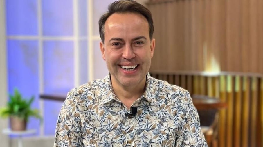 Jovem Pan cancelou estreia do canal aberto marcada para 7 de janeiro Jovem Pan cancelou estreia do canal aberto marcada para 7 de janeiro