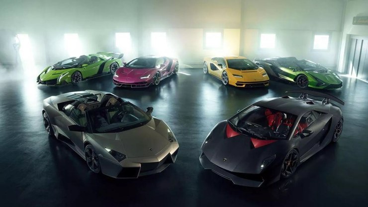 Colecionador reúne as séries raras da Lamborghini desde 2007