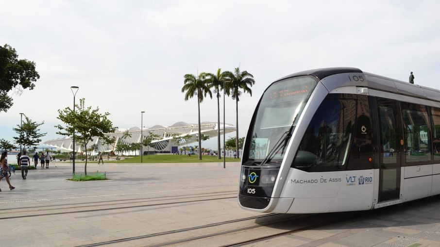 VLT passando pelo Boulevard Olímpico