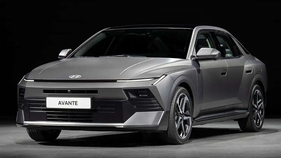 Hyundai Elantra híbrido 2027 entrega 157 cv e melhora o consumo mesmo com o aumento de potência
