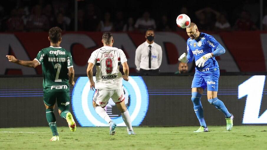 São Paulo venceu o Palmeiras por 3 a 1 no primeiro jogo da final do Paulistão