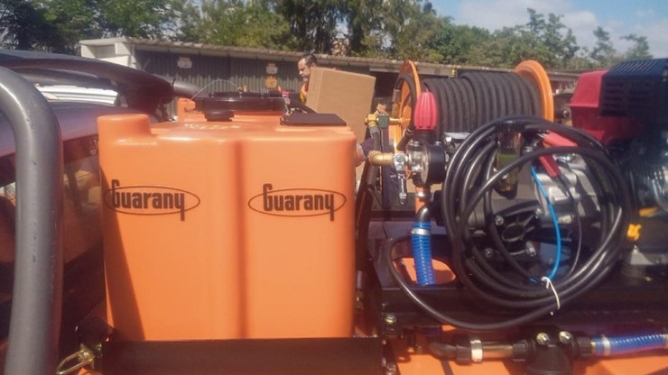 Novo kit de 400 litros reforça combate a incêndios em Vinhedo