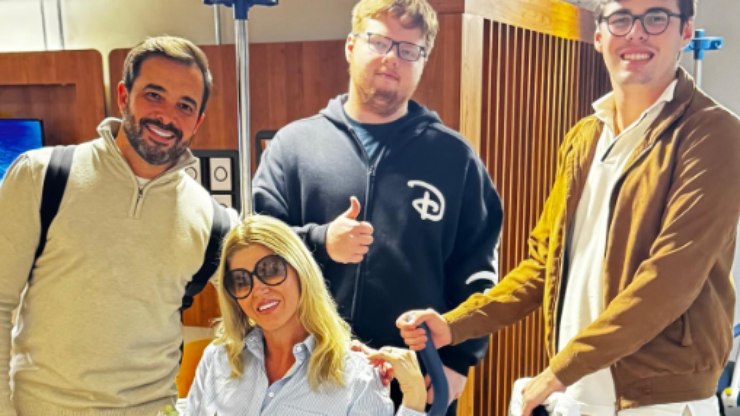 Val Marchiori recebe alta médica durante tratamento de câncer