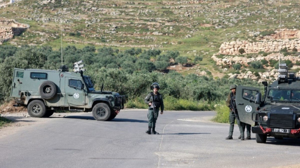 Onda de violência antipalestina na Cisjordânia após assassinato de um jovem israelense