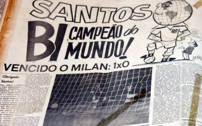 Capa de jornal de 1963, quando Santos derrotou o Milan pela Copa Intercontinental e sagrou-se bicampeão Mundial