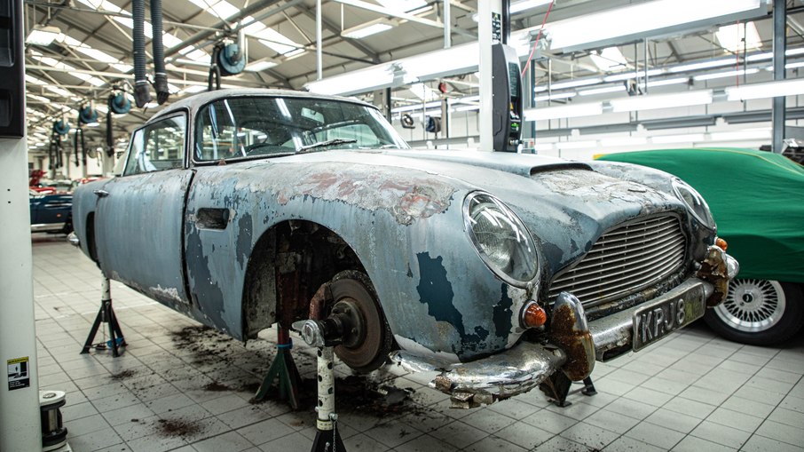 Aston Martin Works conclui a restauração do DB5 dos sonhos de uma família Aston Martin Works conclui a restauração do DB5 dos sonhos de uma família