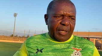 Técnico suspeito de abuso não pode ficar sozinho com jogadoras 