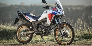 Honda XRE 300 Sahara 2027 ganha controle de tração