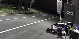 Vídeo: policiais militares salvam menino de 2 anos engasgado