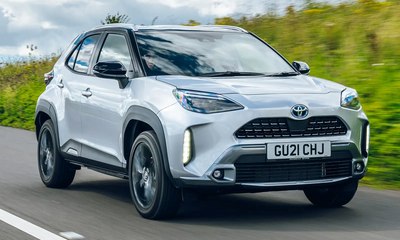 Toyota confirma estreia do Yaris Cross e mais dois modelos