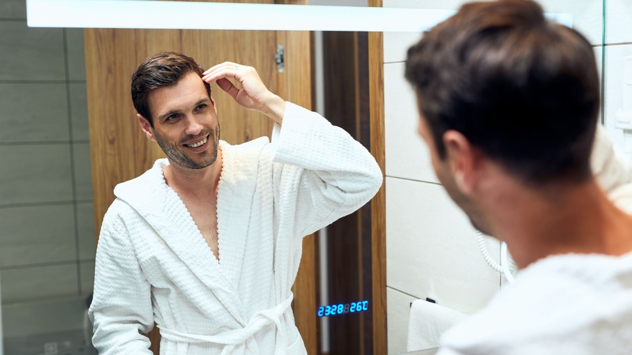 Homem, espelho Homem, espelho