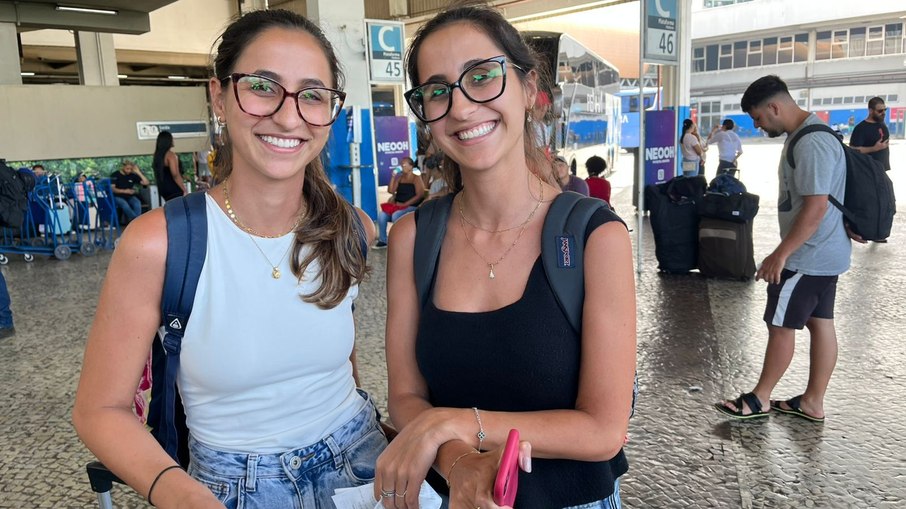 Após passar o Réveillon em Morro de São Paulo, Marcela e Júlia fazem escala no Rio carregando boas lembranças das praias baianas e expectativas positivas para um ano de saúde e sucesso.