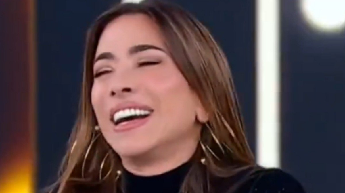 Patricia Abravanel confunde nome e usa apelido constrangedor