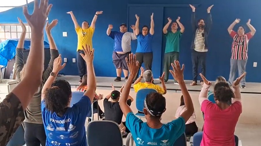 Projeto tem como objetivo desenvolver um espetáculo musical inclusivo protagonizado por pessoas com deficiência intelectual Projeto tem como objetivo desenvolver um espetáculo musical inclusivo protagonizado por pessoas com deficiência intelectual