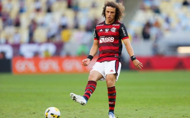 Flamengo: David Luiz valoriza período de treinos e se esquiva do assunto 'arbitragem'