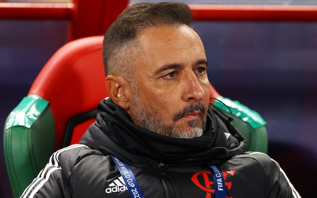 Fora Vitor Pereira…