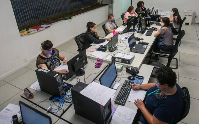 Atendimentos são realizados pelos telefones 162 e (13) 3496-2281.