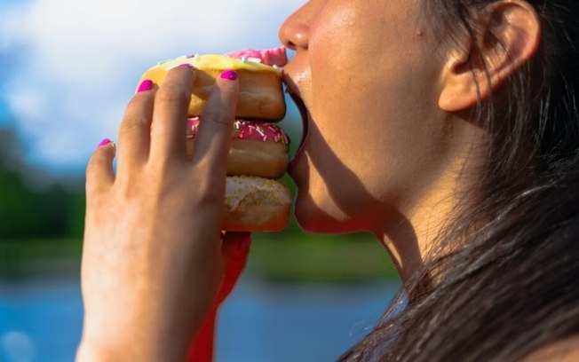 Como o Mindful Eating ajuda a emagrecer de forma natural e sem culpa