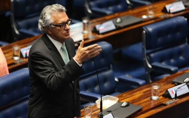 Goiás, do governador Ronaldo Caiado (DEM), decretou calamidade financeira neste ano e assinou a carta enviada ao STF