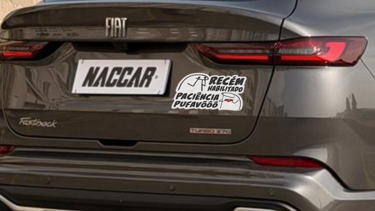 Japão usa adesivos para identificar motoristas; Brasil improvisa