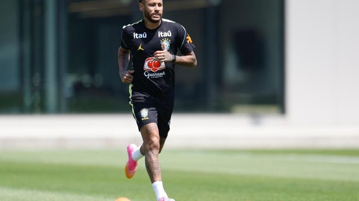 Neymar não viaja e desfalca Brasil novamente contra o Haiti