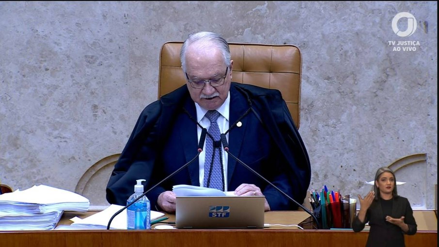 Presidente da Corte Edson Fachin na abertura da sessão do julgamento da petição 16.662 Presidente da Corte Edson Fachin na abertura da sessão do julgamento da petição 16.662