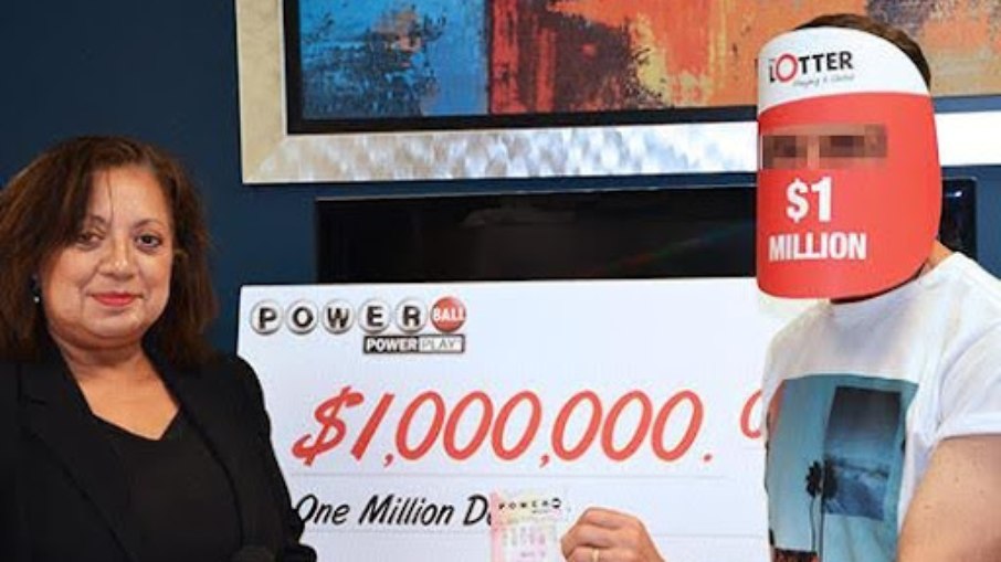 Jogador do Uruguai ganhou um prêmio de US$ 1 milhão jogando na loteria Powerball por meio da TheLotter Jogador do Uruguai ganhou um prêmio de US$ 1 milhão jogando na loteria Powerball por meio da TheLotter
