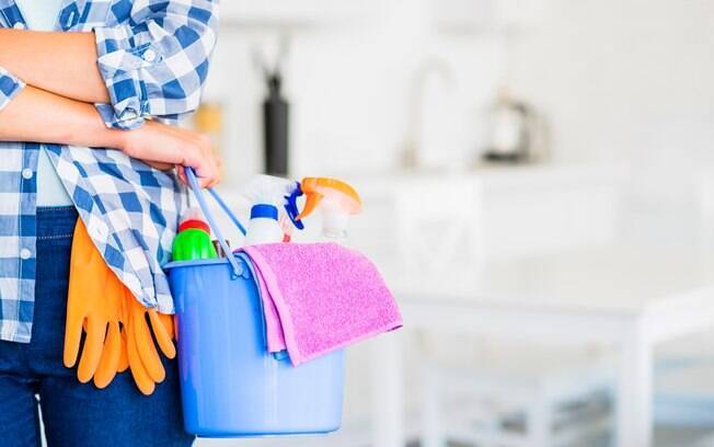 Na hora de limpar a casa, alguns itens acabam sendo deixados de lado e podem trazer prejuízos à saúde; veja quais são