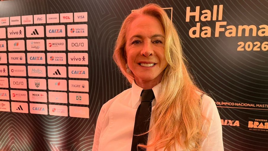 Hortência esteve presente na cerimônia do COB nesta quarta (8)