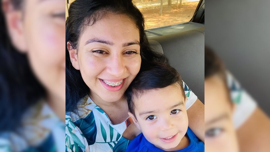 Giselle Faustino com seu filho Salomão Faustino Giselle Faustino com seu filho Salomão Faustino