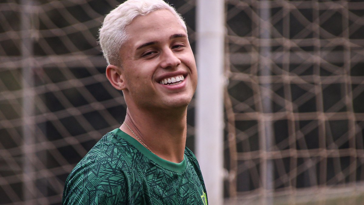 Arthur Wenderroscky pode deixar o Fluminense