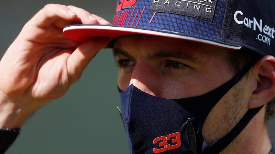 Verstappen segue na briga pelo Campeonato Mundial de F1