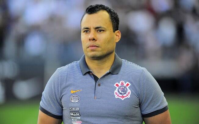 Treinador estava desempregado desde 2018, quando deixou o Corinthians