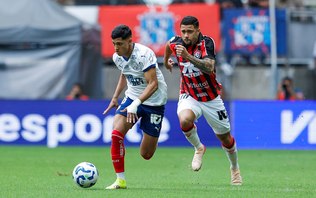 Mesmo com expulsão precoce, Bahia vence Vitória pelo Brasileirão