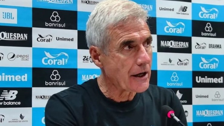 Luís Castro se desculpa por fala polêmica após derrota em GreNal