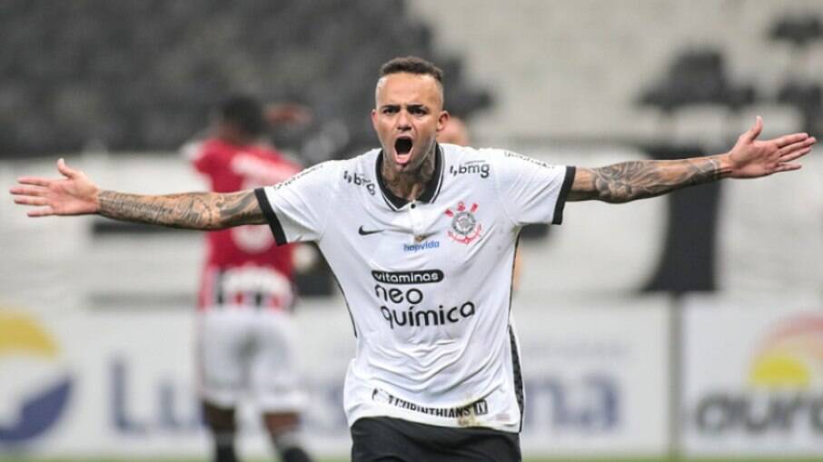 Luan e Luiz Adriano foram cogitados pelo Botafogo