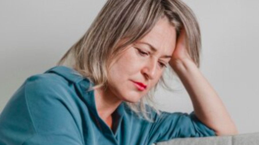 Menopausa e depressão: saiba o porquê deste problema atingir a tantas mulheres