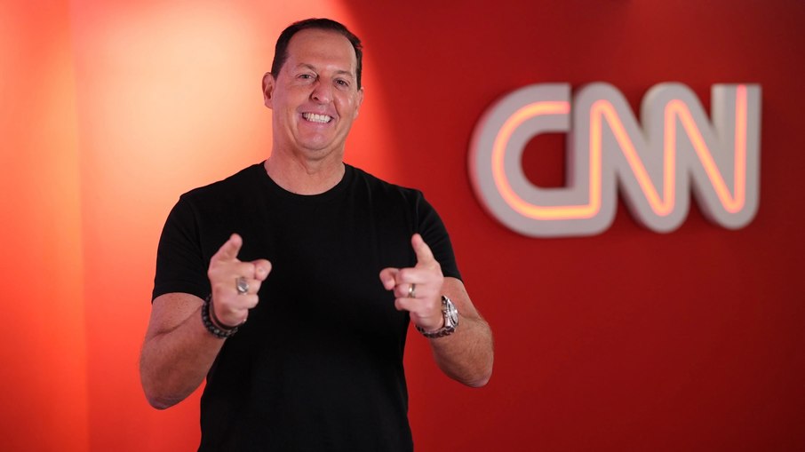 Benjamin Back é a estrela do setor esportivo da CNN Brasil